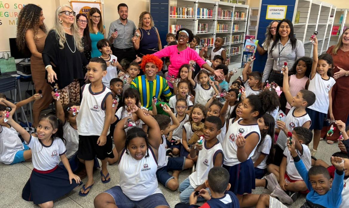 Biblioteca Alberto Mussa: Emefti Eurípedes Nunes Loureiro é primeira da Rede Municipal de Ensino a ser contemplada com o Projeto Ler o Mundo