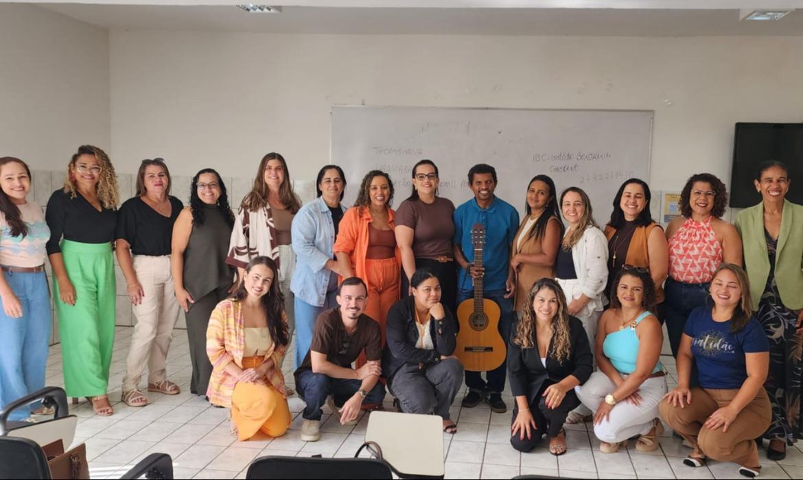 Professoras da Educação Especial e Inclusiva realizam visita técnica no Instituto Luiz Braille do Espírito Santo (ILBES)