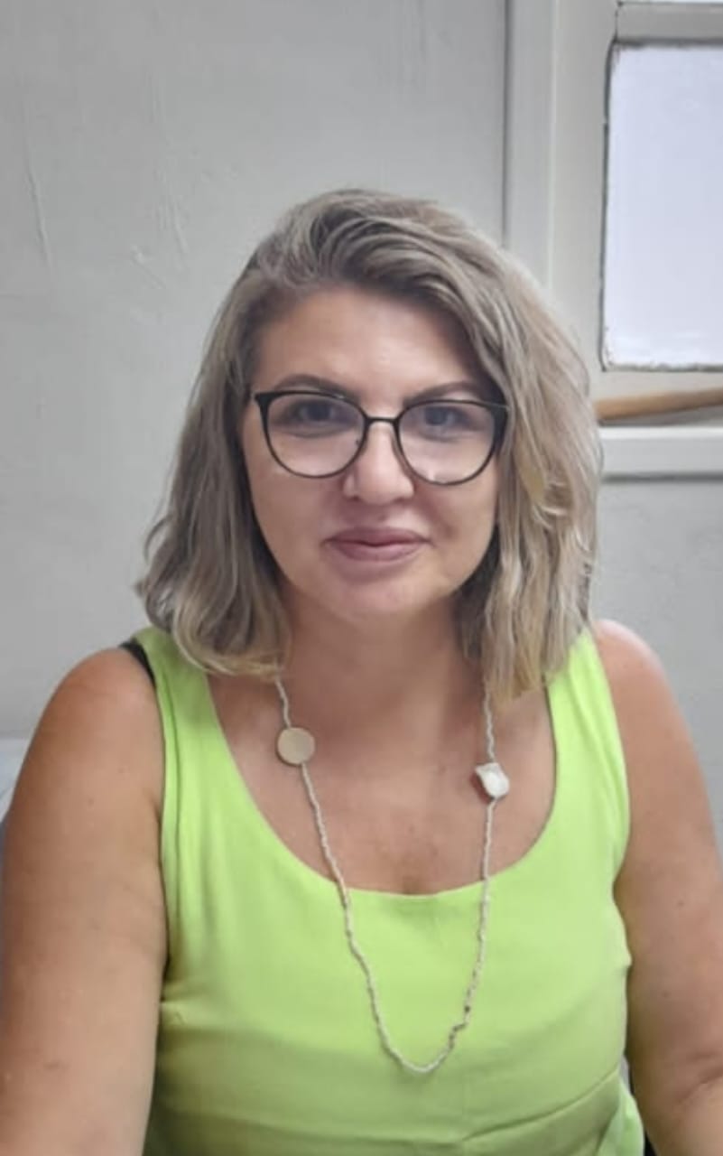 Secretário(a): Iohana Kroehling