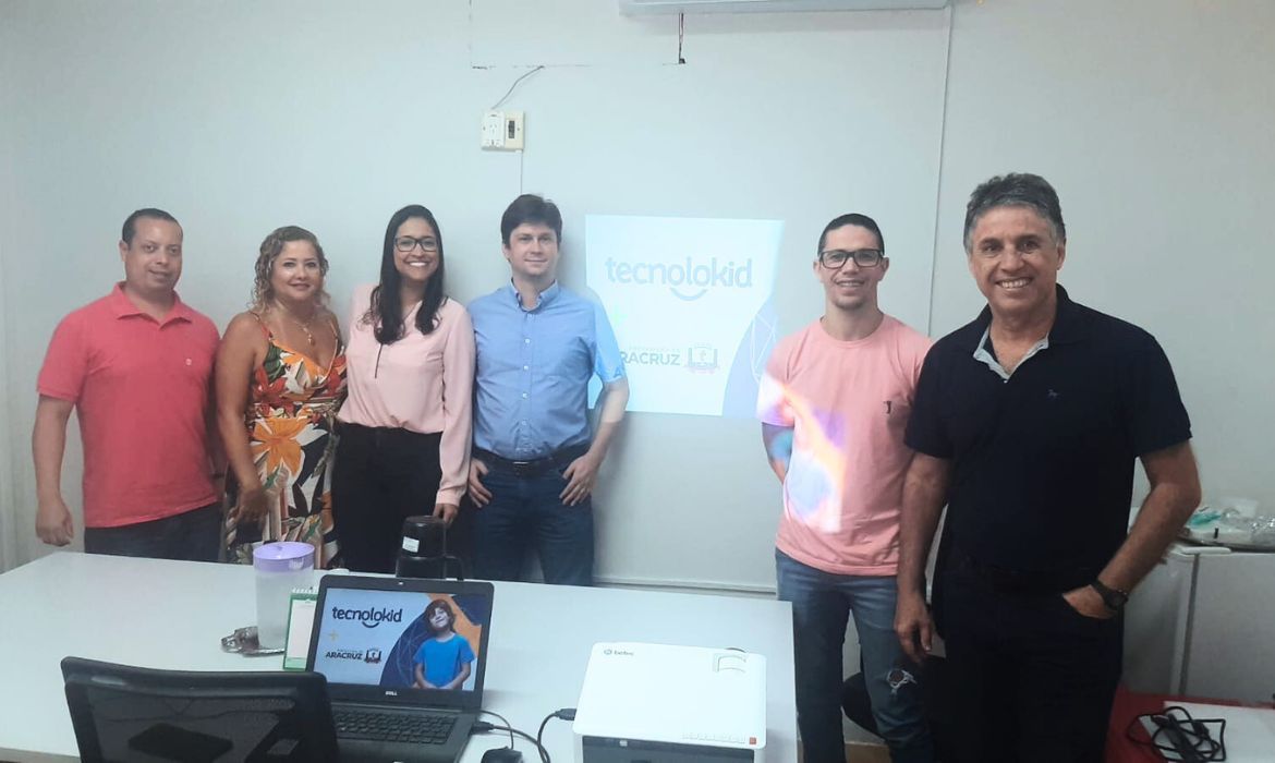 Tecnologia Educacional Especializada é apresentada à Prefeitura de Aracruz