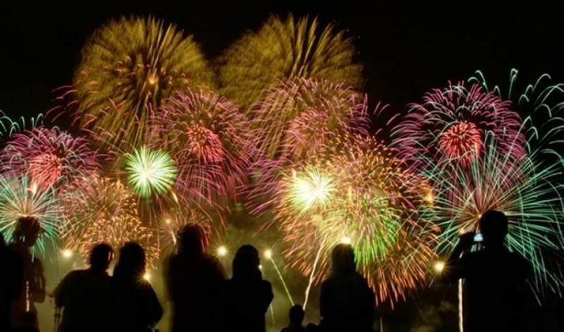 Réveillon: atrações musicais e queima de fogos no litoral de Aracruz 