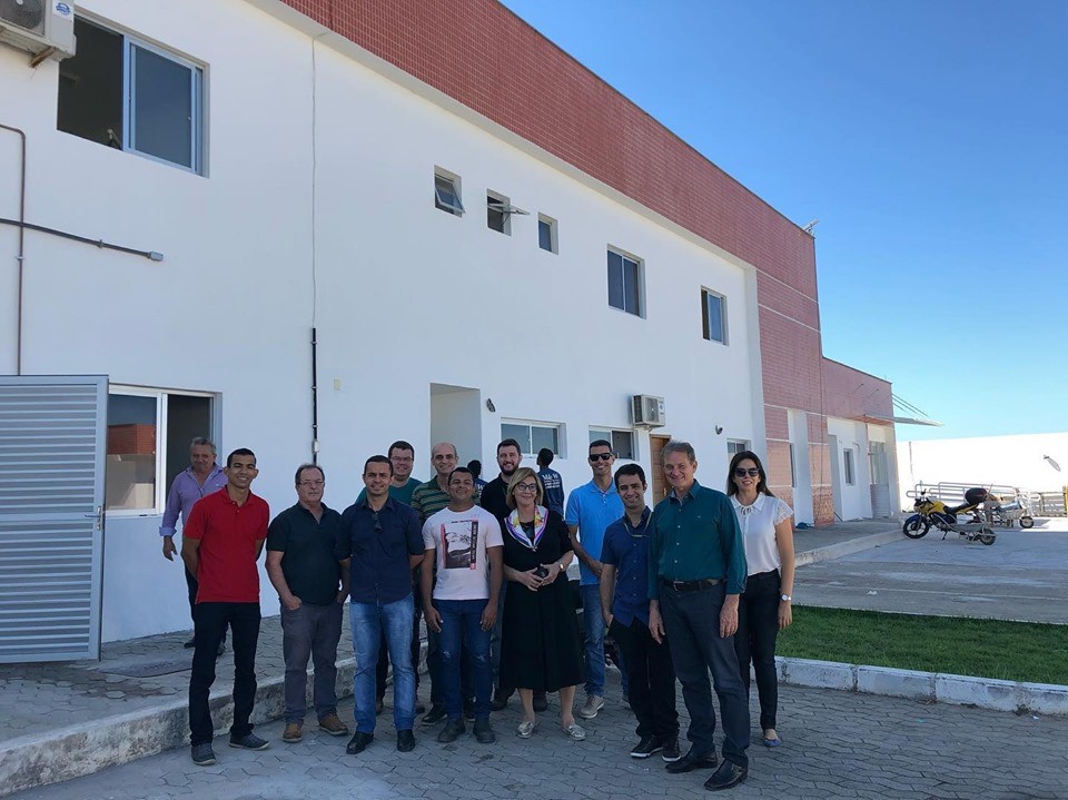 Em visita técnica professores fazem tour por obras do município de Aracruz