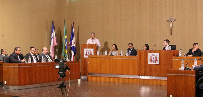 Prefeito de Aracruz participa de Sessão Solene de abertura do ano legislativo