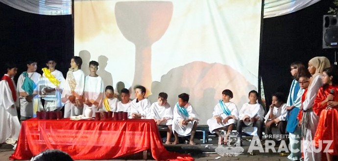 Alunos da EMEF Samoel Costa realizam Musical de Páscoa