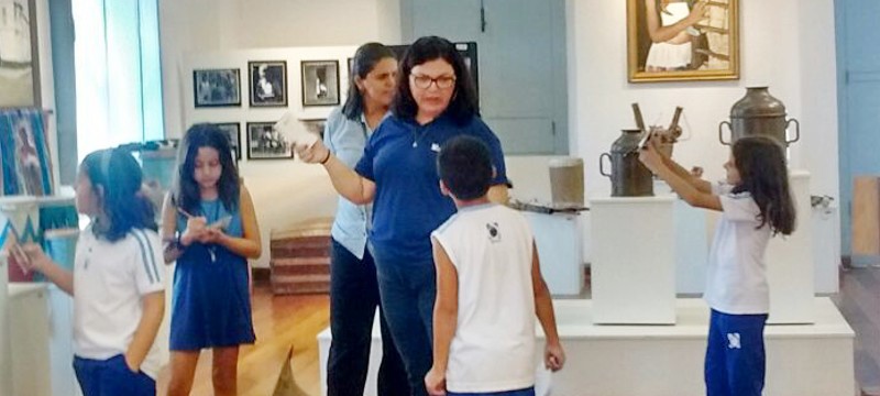 Alunos participam de visitas a Museu Histórico de Santa Cruz