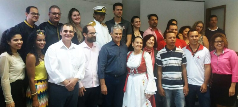 Prefeito da posse a novos membros do Conselho Municipal de Política Cultural de Aracruz