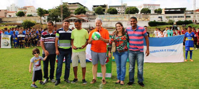 Secretaria de Esporte, Lazer e Juventude dá o “ponta pé inicial” no Campeonato Municipal de Futebol Juvenil sub 13 e sub 15