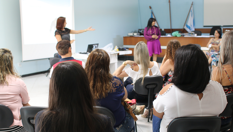 Servidores: inscrições para dois cursos da Escola de Serviço Público