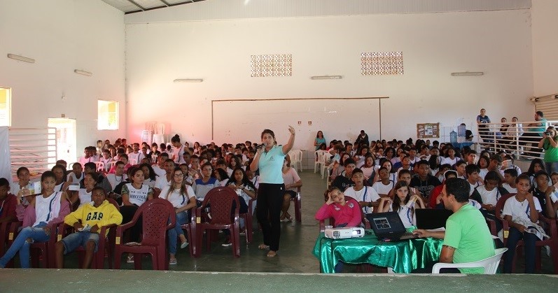    Parceria entre Prefeitura de Aracruz e Lumiar oferta Seminário de Educação Ambiental a estudantes