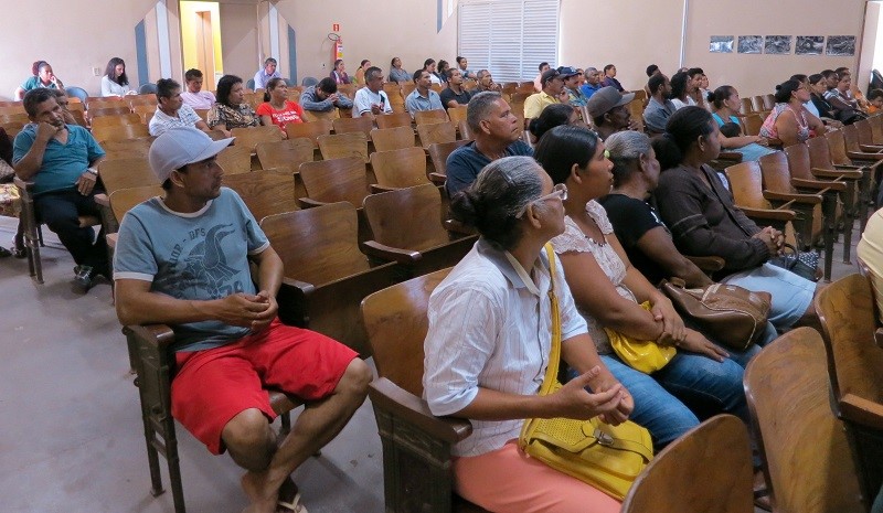Vida no Mangue: tiradores de caranguejo aprendem a planejar negócios