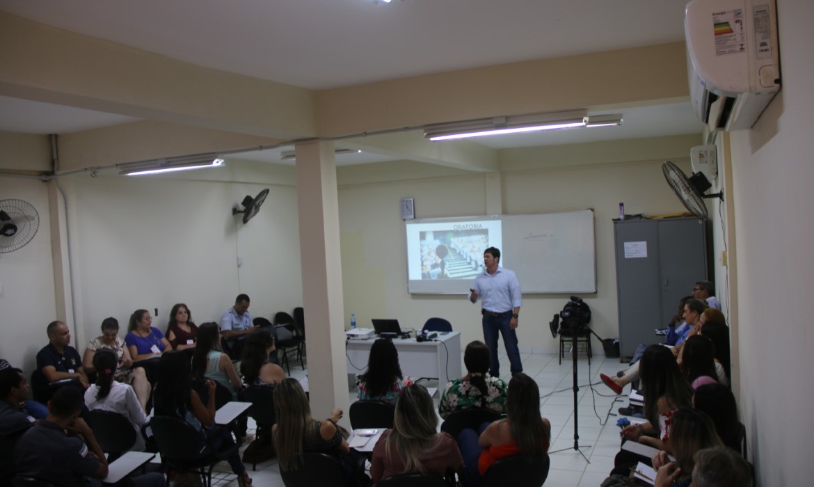    Prefeitura de Aracruz disponibilizará seis cursos a servidores em novembro