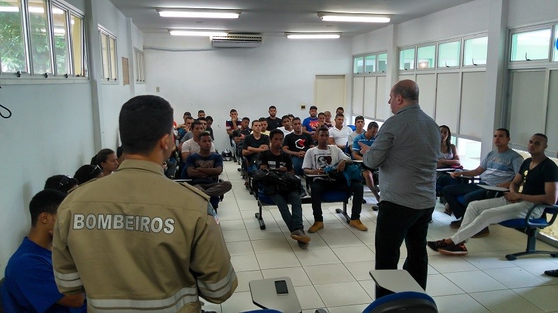 Verão: Prefeitura de Aracruz e Corpo de Bombeiros passam as últimas orientações aos Guarda-vidas 