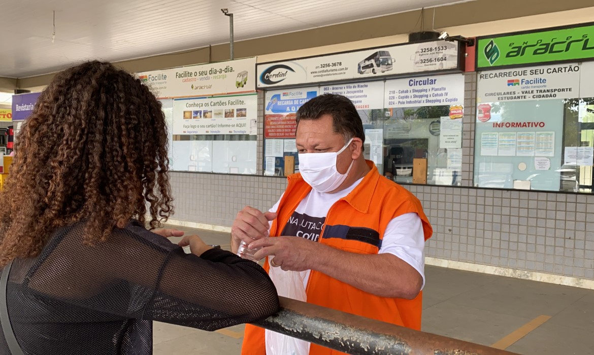 Prefeitura de Aracruz vai distribuir cerca de 100 mil máscaras nas ruas