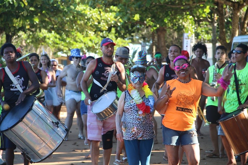 Carnaval de Aracruz atrai famílias e turistas para o litoral