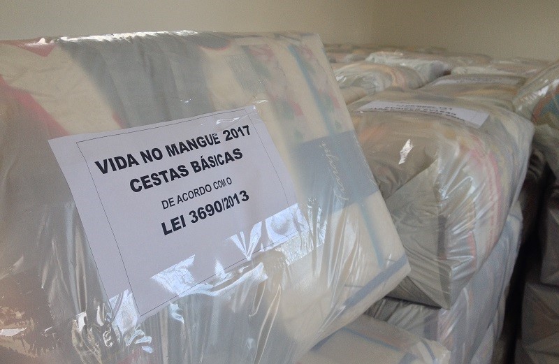 Secretaria de Meio Ambiente antecipa entrega de cestas básicas da 3ª etapa do projeto Vida no Mangue