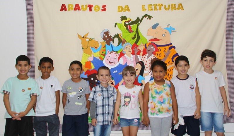 Primeiros arautos da educação infantil são empossados no CMEI Vera Lúcia Devens Rabello