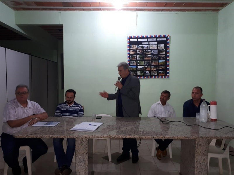 Agenda com a comunidade: Prefeitura de Aracruz realiza reunião na Associação de Moradores de Vila Rica