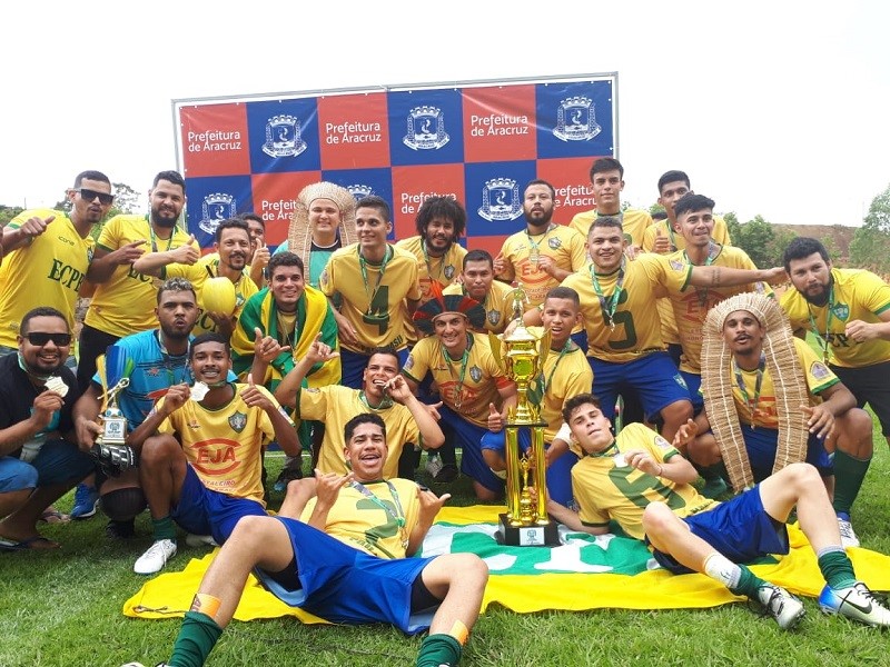 Equipe Pau-brasil é bicampeã de futebol amador sub-23