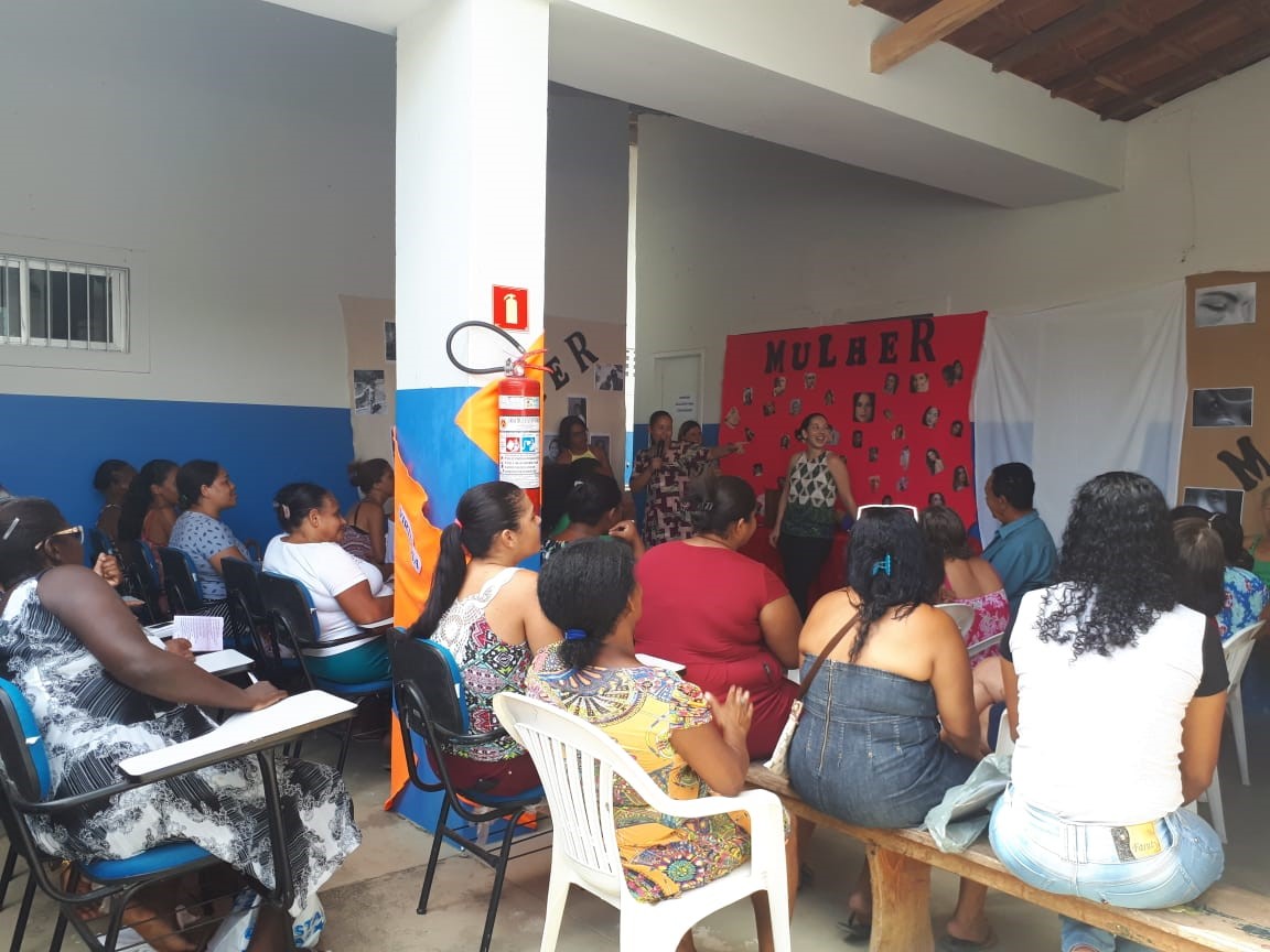 Mulheres: violência doméstica é tema de debate no CRAS do Morobá 