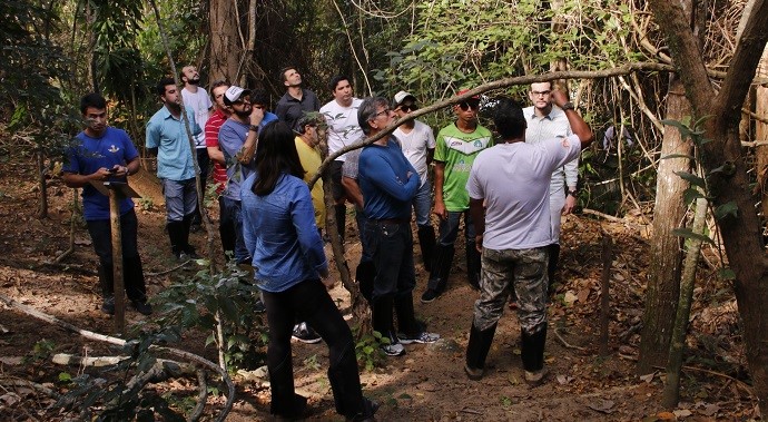 Encontro entre secretários e vereadores marca reabertura do Parque Natural Municipal do Aricanga 