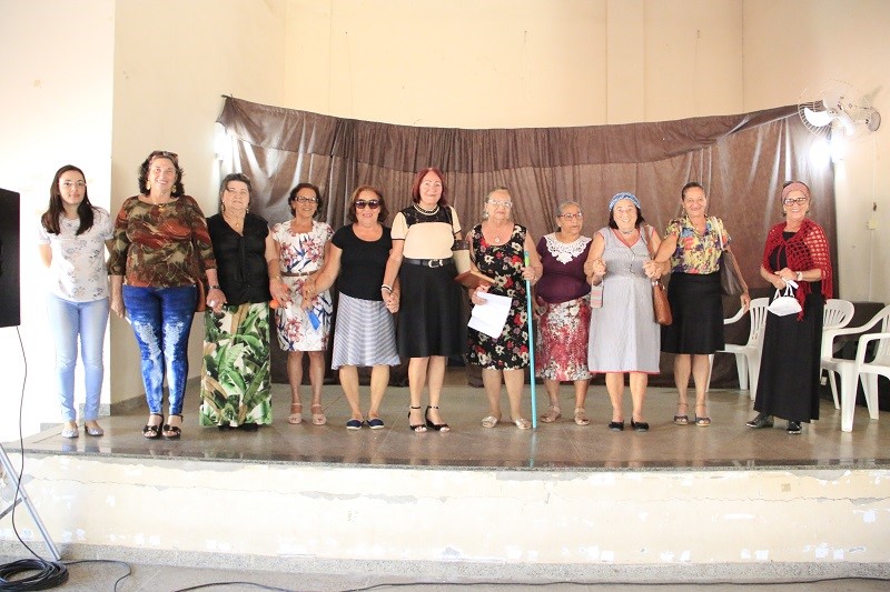 Dia dos Avós: encontro de gerações no Centro de Convivência dos Idosos 