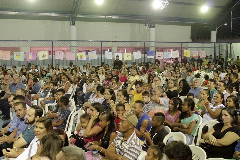 Após quase cinco anos, comunidade comemora conclusão das obras na EMEF Prof. Maria Inês Della Valentina