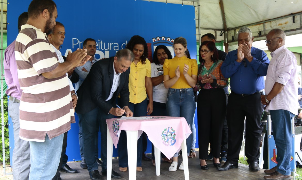 Parceria entre Governo do Estado e Prefeitura de Aracruz dá início à construção de mais uma creche 