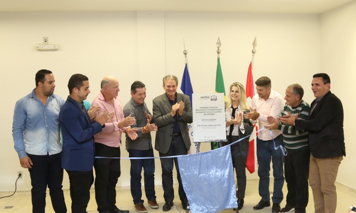 Prefeitura de Aracruz entrega pavimentação e drenagem de ruas em Jacupemba