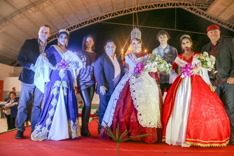  Rainha e princesas da 8ª edição do “Italia Unita” são eleitas em noite de grande festa