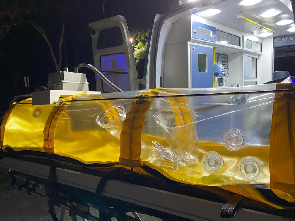 Aracruz é o primeiro município do ES a utilizar ambulância avançada com cápsula de isolamento para Covid-19