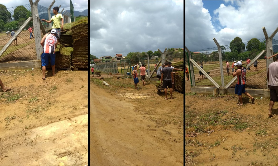 Mutirão garante plantio de grama para campo de futebol