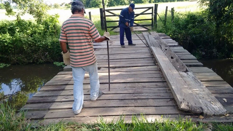 Secretaria de Agricultura promove reformas em pontes e patrolamentos em regiões atingidas pelas chuvas