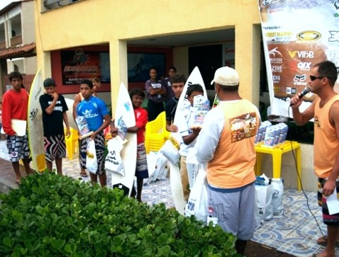 Surfistas de Aracruz são destaque no Circuito Serrano